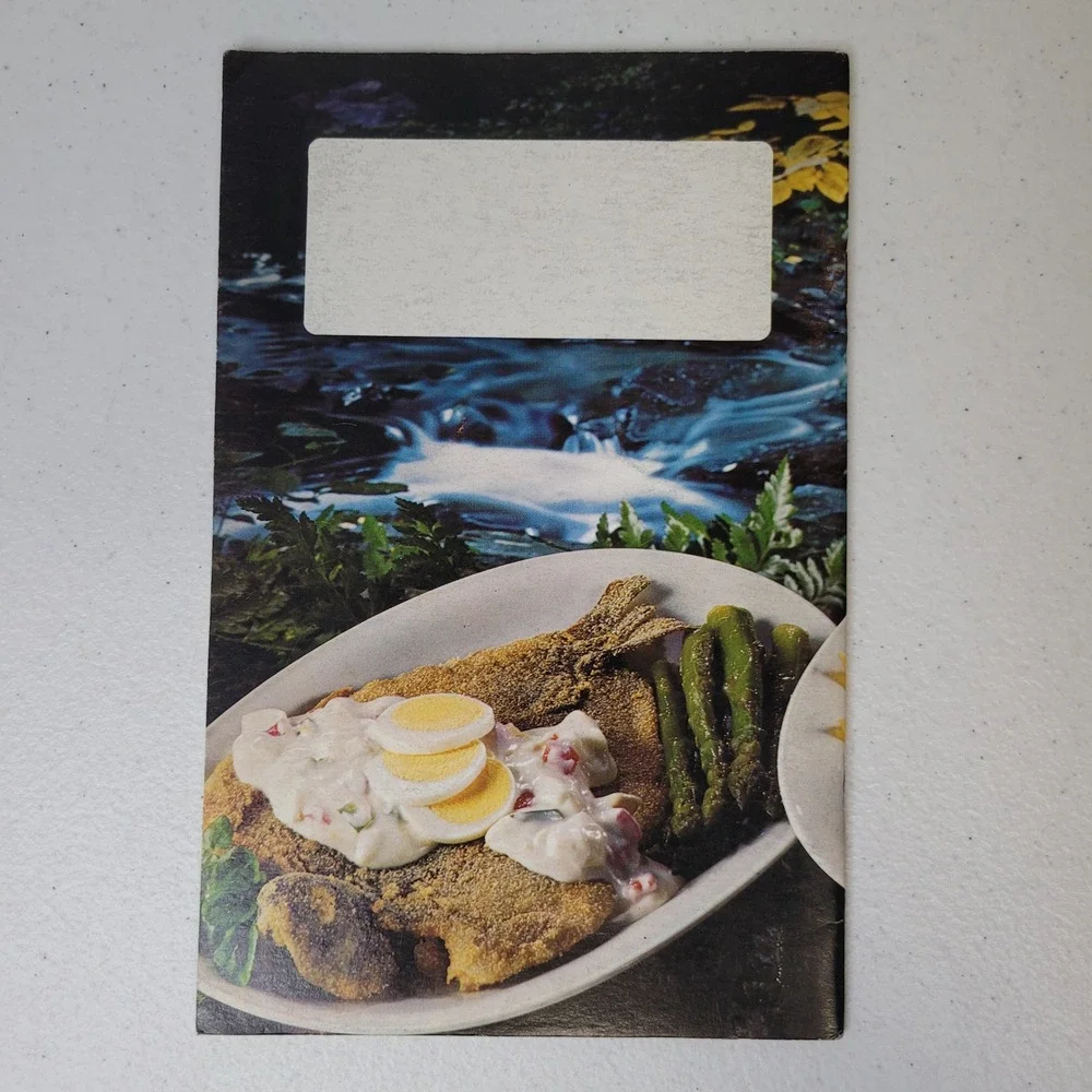 Trout A Collection of Recipes from the‎ U.S. Trout Farmers Association 1982